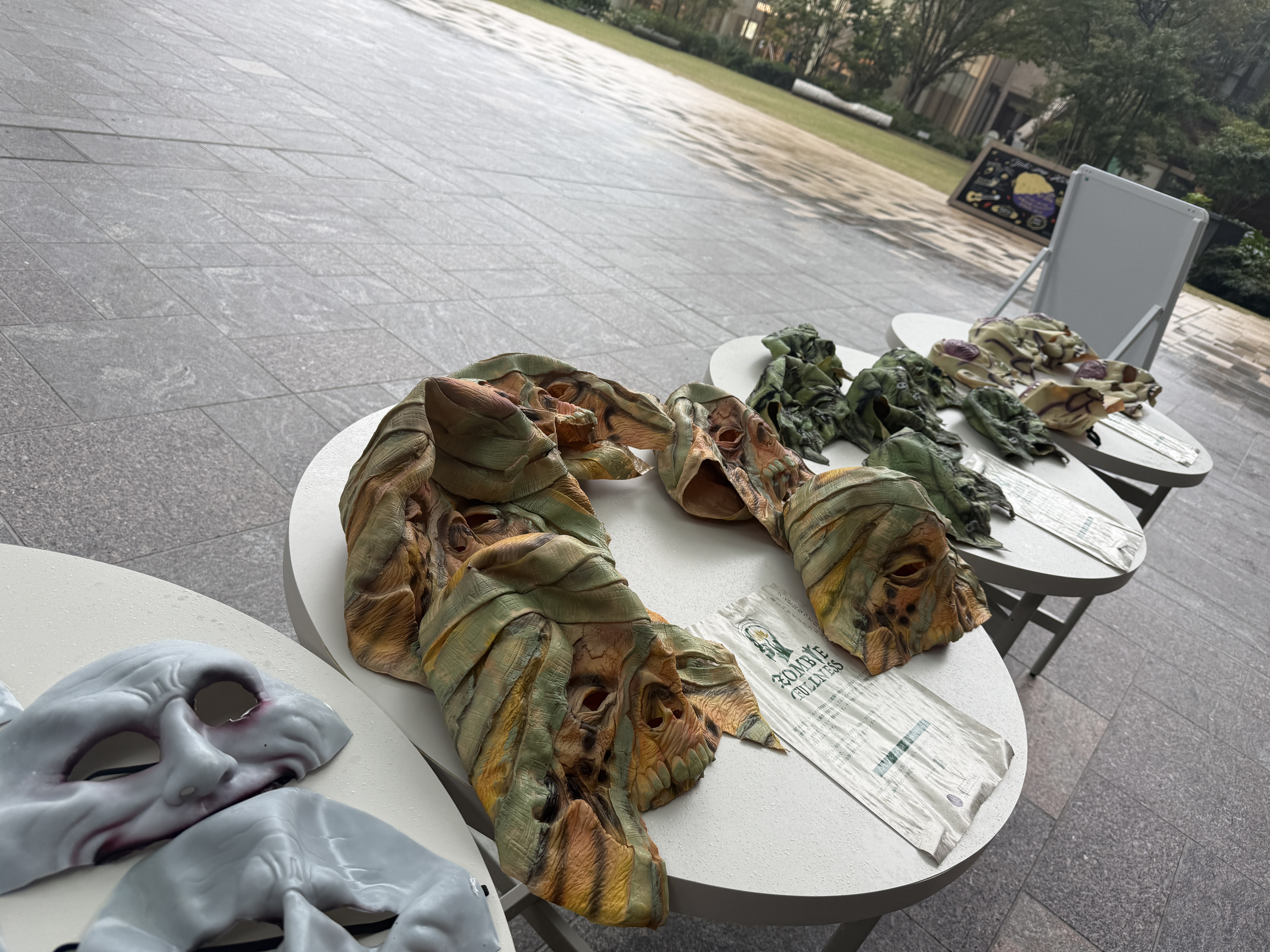 ゾンビマスクの数々