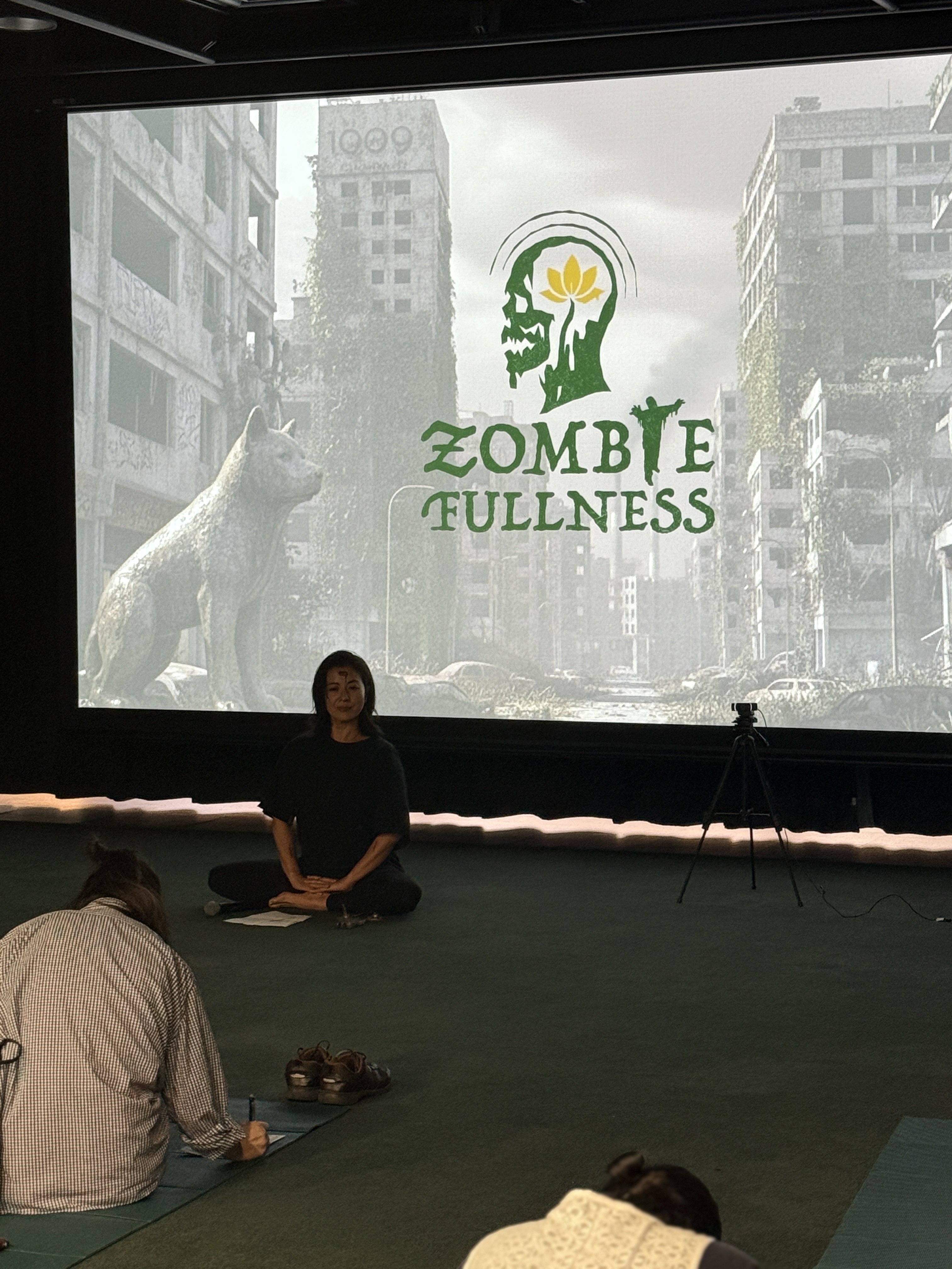 桑原りささんコーチ